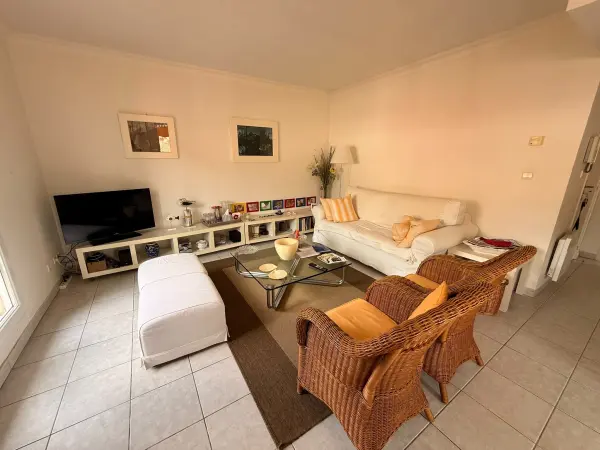 Menton 06500 – Vente appartement 3&nbsp;pièces 2&nbsp;chambres