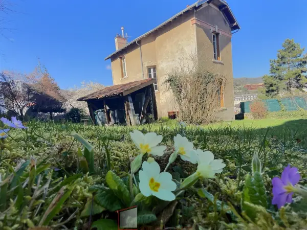 Royat 63130 – Vente maison/villa 5&nbsp;pièces 3&nbsp;chambres