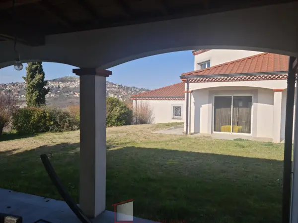Veyre-Monton 63960 – Vente maison/villa 5&nbsp;pièces 4&nbsp;chambres