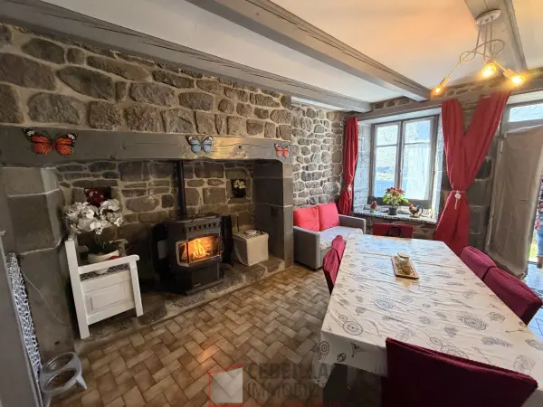 Cézens 15230 – Vente maison/villa 6&nbsp;pièces 5&nbsp;chambres