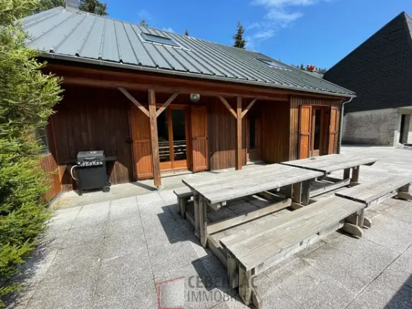 Le lioran 15300 – Vente maison/villa 7&nbsp;pièces 4&nbsp;chambres