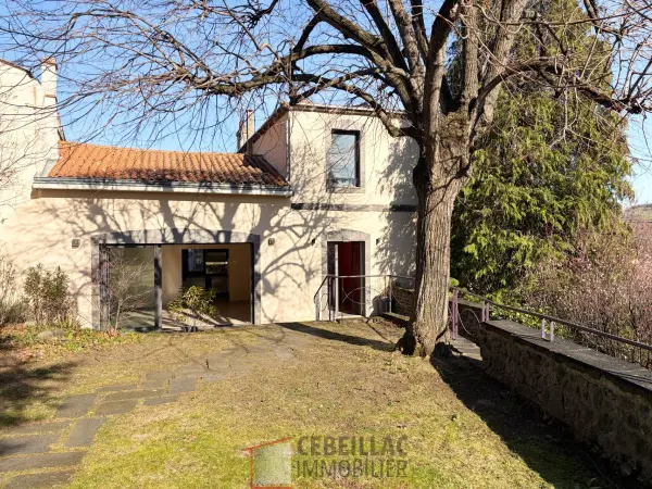 Blanzat 63112 – Vente de prestige maison/villa 6&nbsp;pièces 5&nbsp;chambres