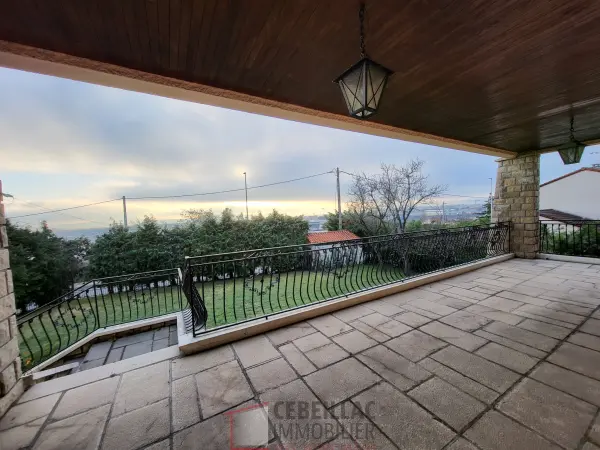 Clermont-Ferrand 63000 – Vente maison/villa 9&nbsp;pièces 7&nbsp;chambres