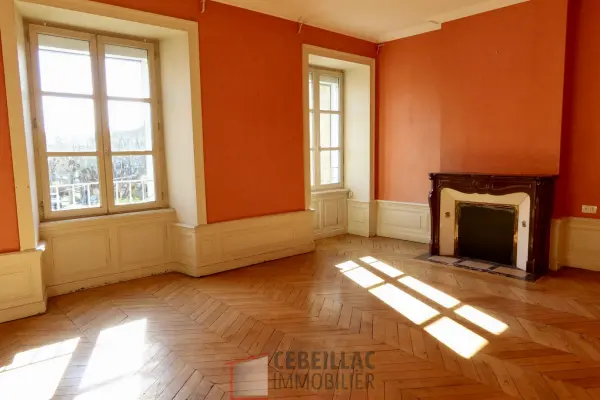 Clermont-Ferrand 63000 – Vente appartement 4&nbsp;pièces 2&nbsp;chambres