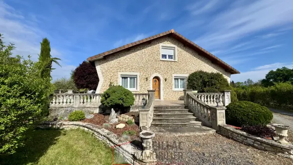 Mariol 03270 – Vente maison/villa 7&nbsp;pièces 5&nbsp;chambres