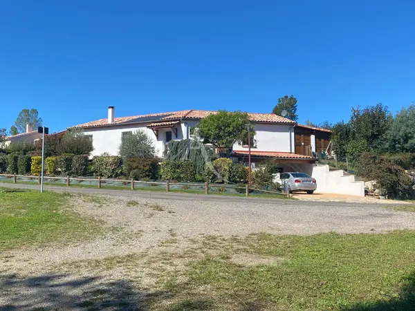 CORDES SUR CIEL 81170 – Vente maison/villa 5&nbsp;pièces 3&nbsp;chambres