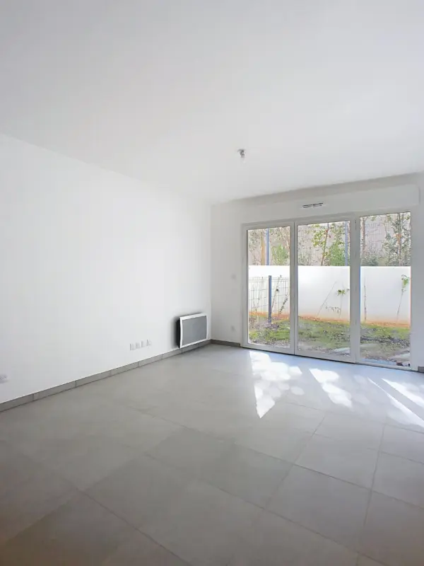 MARSEILLE 13009 – Location appartement 3&nbsp;pièces 2&nbsp;chambres