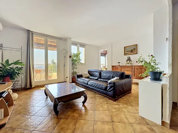 MARSEILLE 13014 – Vente appartement 5&nbsp;pièces 4&nbsp;chambres