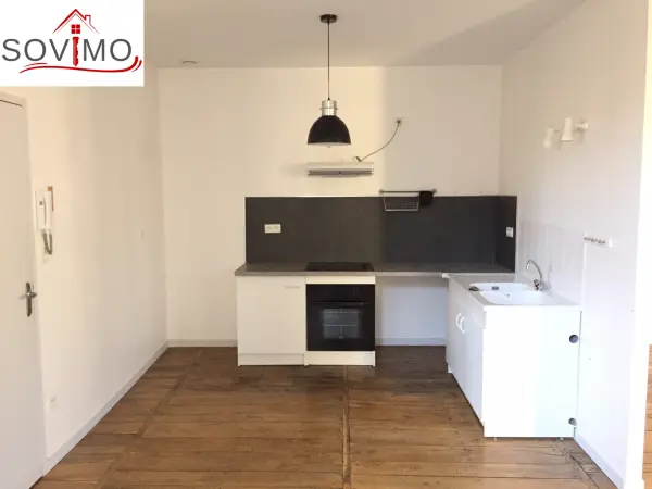 Confolens 16500 – Location appartement 3&nbsp;pièces 2&nbsp;chambres