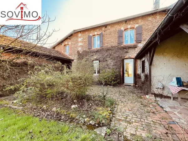 Roumazières-Loubert 16270 – Vente maison/villa 6&nbsp;pièces 4&nbsp;chambres