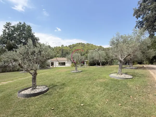 Saint-Maximin-la-Sainte-Baume 83470 – Vente de prestige maison/villa 6&nbsp;pièces 5&nbsp;chambres