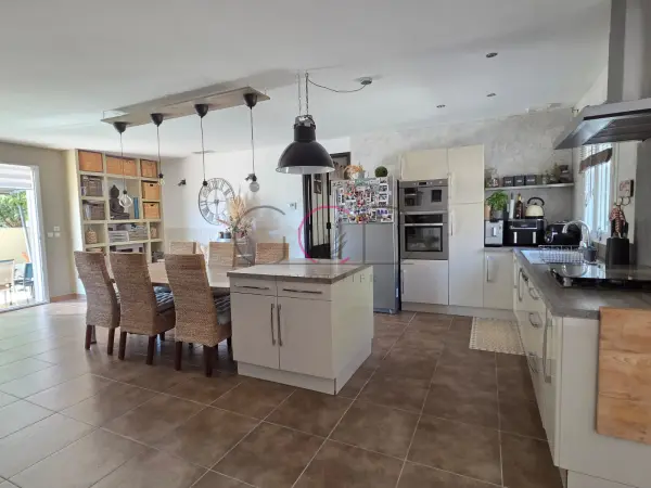 Coudoux 13111 – Vente maison/villa 5&nbsp;pièces 3&nbsp;chambres