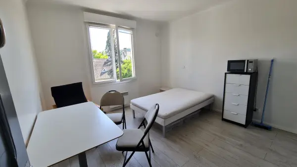 Bures-sur-Yvette 91440 – Location appartement 1&nbsp;pièce