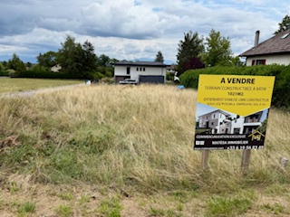 Divonne-les-Bains 01220 – Vente terrain
