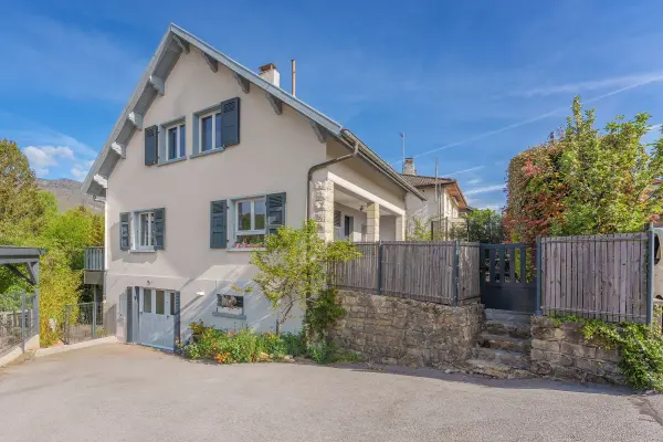 Divonne-les-Bains 01220 – Vente maison/villa 5&nbsp;pièces 3&nbsp;chambres