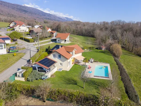 Péron 01630 – Vente maison/villa 8&nbsp;pièces 5&nbsp;chambres
