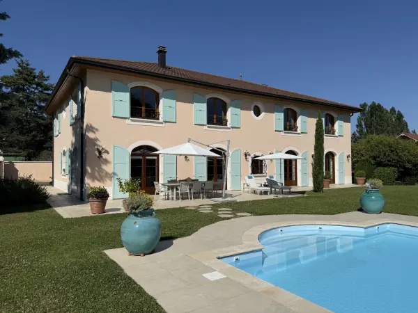 Échenevex 01170 – Vente maison/villa 11&nbsp;pièces 8&nbsp;chambres