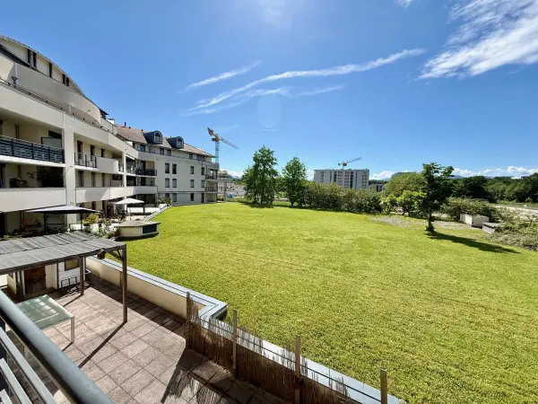 Ferney-Voltaire 01210 – Vente appartement 3&nbsp;pièces 2&nbsp;chambres