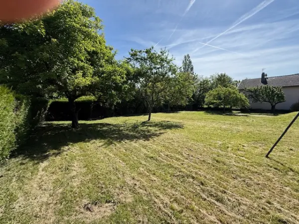 Divonne-les-Bains 01220 – Vente terrain