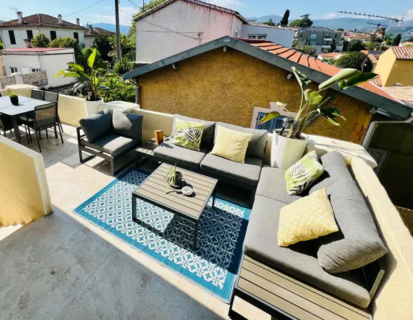 CAGNES SUR MER 06800 – Vente maison/villa 9&nbsp;pièces 6&nbsp;chambres