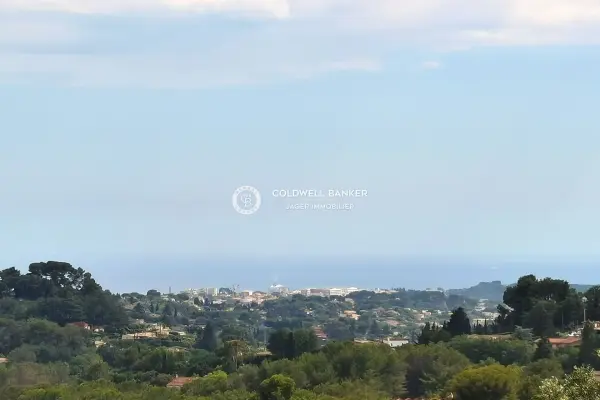 Mougins 06250 – Vente terrain