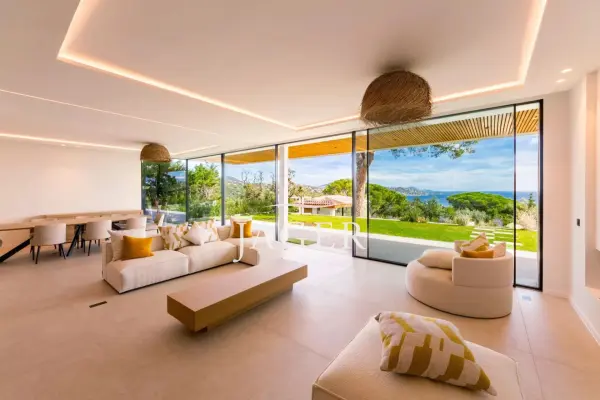 Sainte-Maxime 83120 – Vente maison/villa 7&nbsp;pièces 5&nbsp;chambres