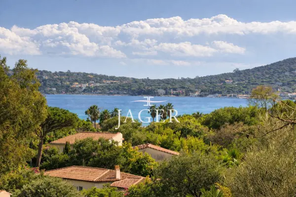 Grimaud 83310 – Vente maison/villa 5&nbsp;pièces 4&nbsp;chambres