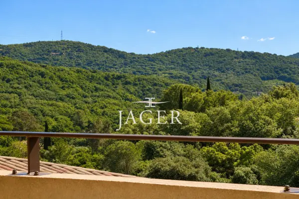 Grimaud 83310 – Vente appartement 2&nbsp;pièces 1&nbsp;chambre