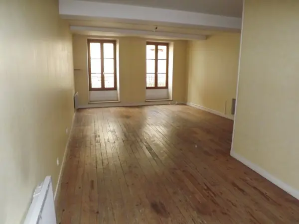 Marcigny 71110 – Location appartement 2&nbsp;pièces 1&nbsp;chambre