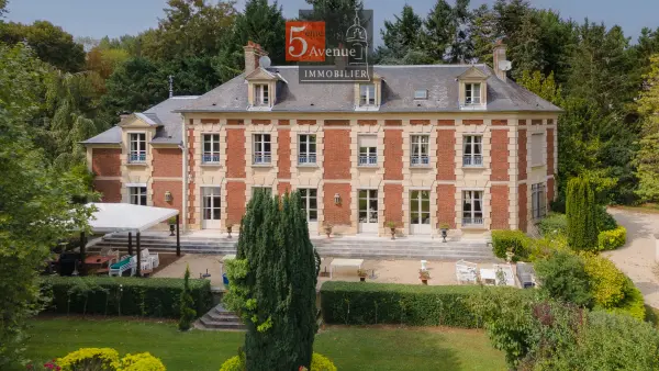 Chantilly 60500 – Vente maison/villa 11&nbsp;pièces 6&nbsp;chambres