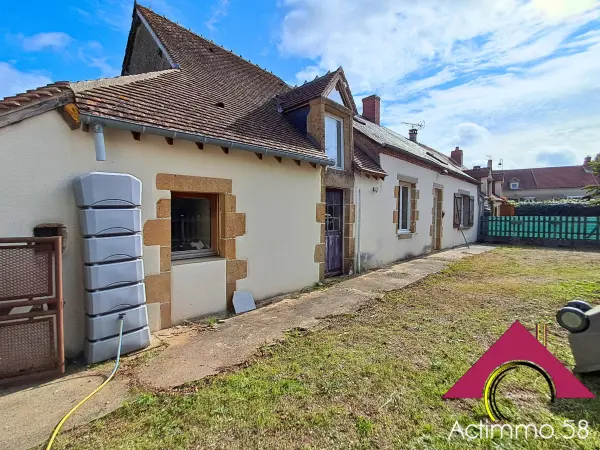 Nérondes 18350 – Vente maison/villa 8&nbsp;pièces 3&nbsp;chambres