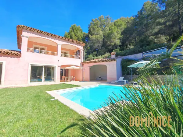 Saint-Martin-du-Var 06670 – Vente maison/villa 5&nbsp;pièces 3&nbsp;chambres