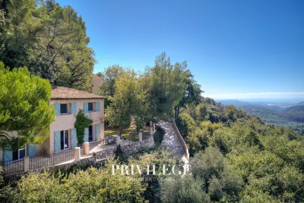Cabris 06530 – Vente de prestige maison/villa 5&nbsp;pièces 4&nbsp;chambres