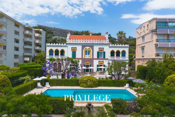 Cannes 06400 – Vente de prestige maison/villa 16&nbsp;pièces 13&nbsp;chambres