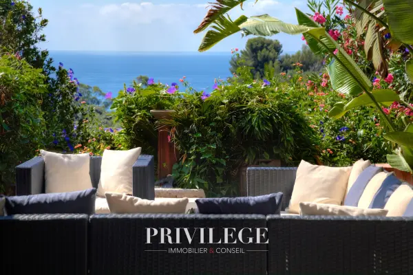 Vallauris 06220 – Vente de prestige appartement 3&nbsp;pièces 2&nbsp;chambres