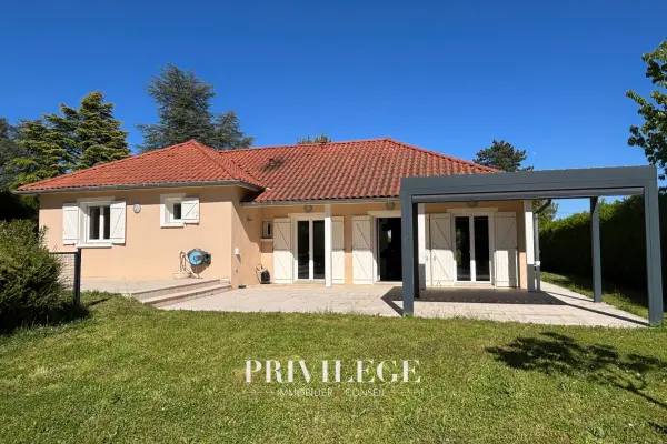 Saint-Cyr-au-Mont-d&rsquo;Or 69450 – Vente maison/villa 6&nbsp;pièces 4&nbsp;chambres