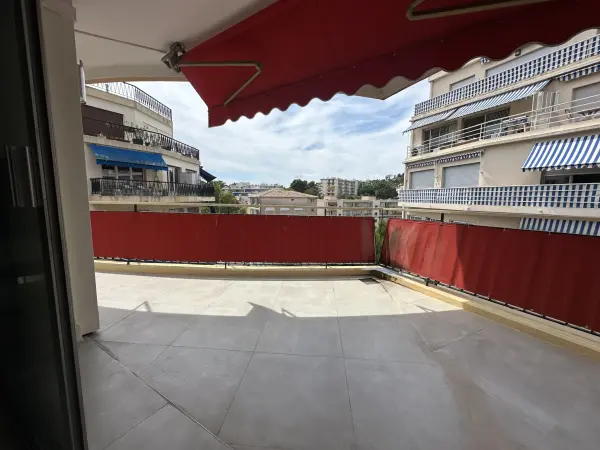 Cannes 06400 – Vente appartement 3&nbsp;pièces 2&nbsp;chambres