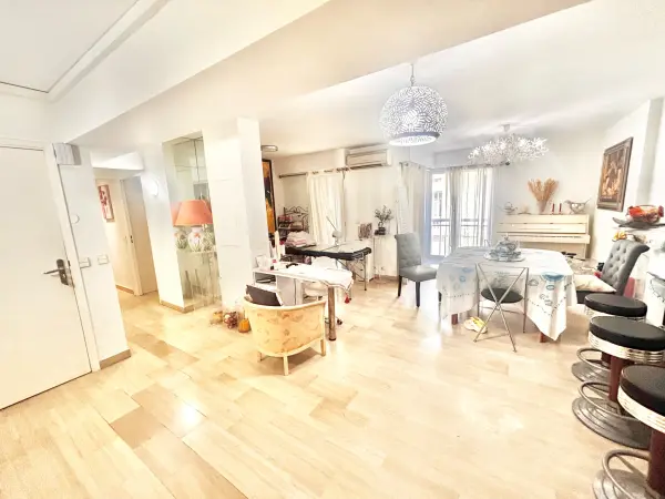 Cannes 06400 – Vente de prestige appartement 5&nbsp;pièces 4&nbsp;chambres