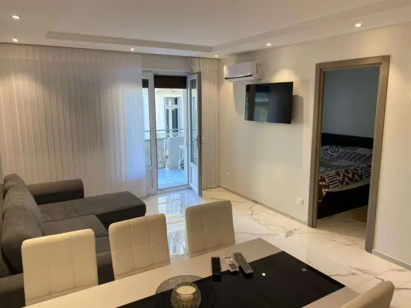 Cannes 06400 – Vente appartement 2&nbsp;pièces 1&nbsp;chambre