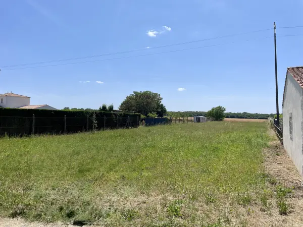 Archingeay 17380 – Vente terrain