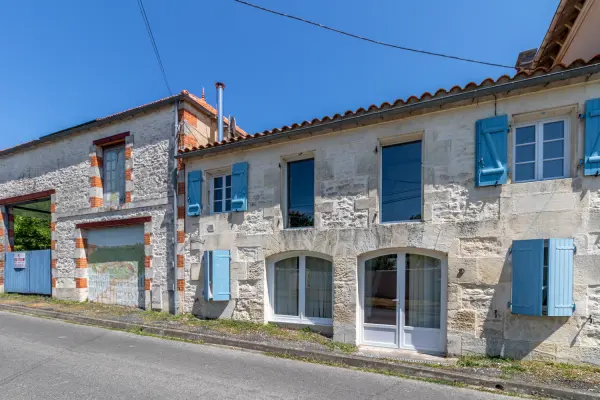 Chaniers 17610 – Vente maison/villa 8&nbsp;pièces 6&nbsp;chambres