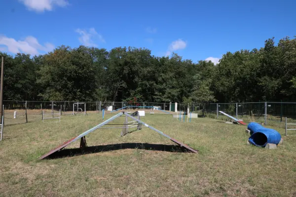 Saint-Just-Luzac 17320 – Vente local