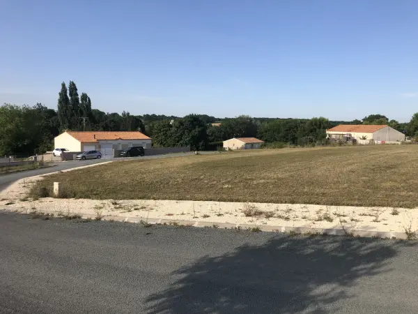 Annepont 17350 – Vente terrain