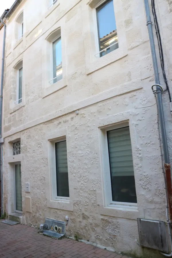 Saintes 17100 – Vente maison/villa 5&nbsp;pièces 3&nbsp;chambres