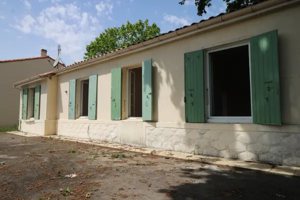 Saintes 17100 – Vente maison/villa 4&nbsp;pièces 2&nbsp;chambres