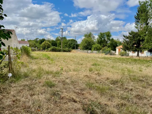 Le Mung 17350 – Vente terrain