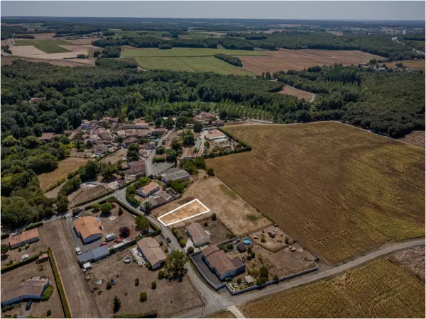 Grandjean 17350 – Vente terrain