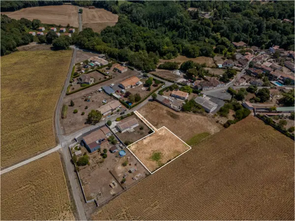 Grandjean 17350 – Vente terrain