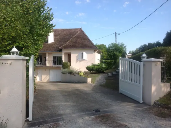 Mareuil 24340 – Vente maison/villa 7&nbsp;pièces 5&nbsp;chambres