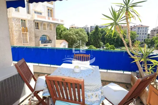 Nice 06000 – Vente Appartement 2&nbsp;pièces 1&nbsp;chambre
